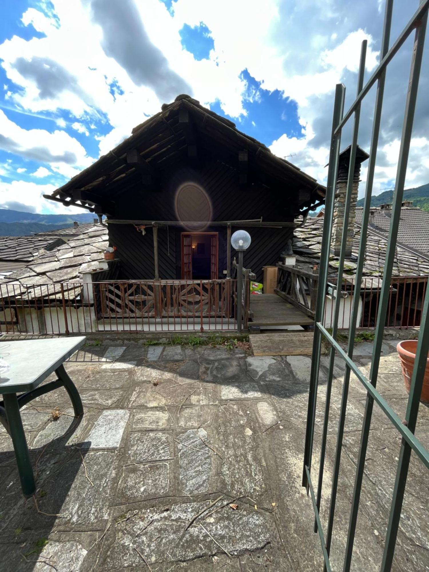 Stone House Viu - Location Blue Apartment Luaran gambar